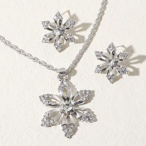 🆕 Rhinestone Snowflake Charm Necklace & 1pair Stud Earrings Set